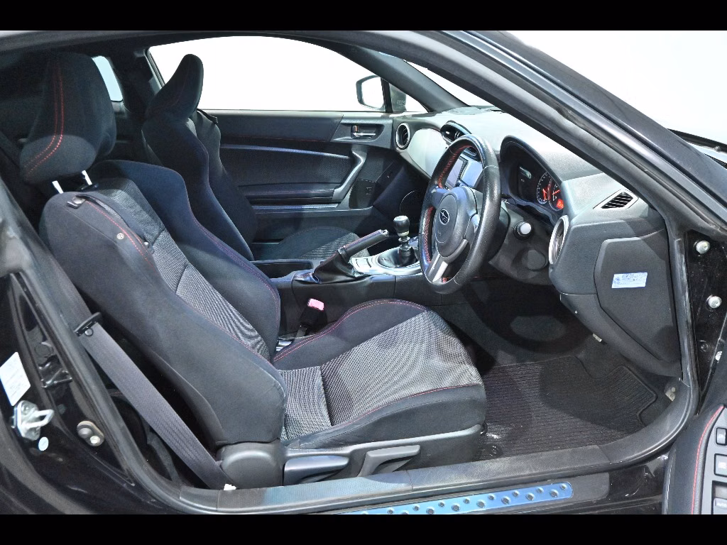 SUBARU BRZ