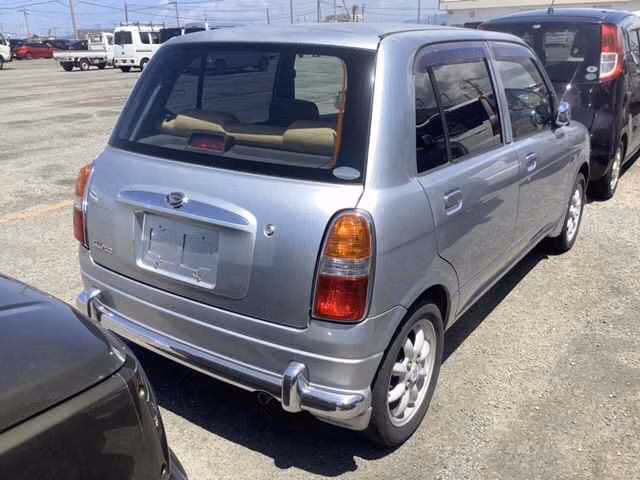 DAIHATSU MIRA GINO
