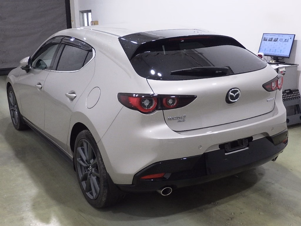 MAZDA MAZDA3