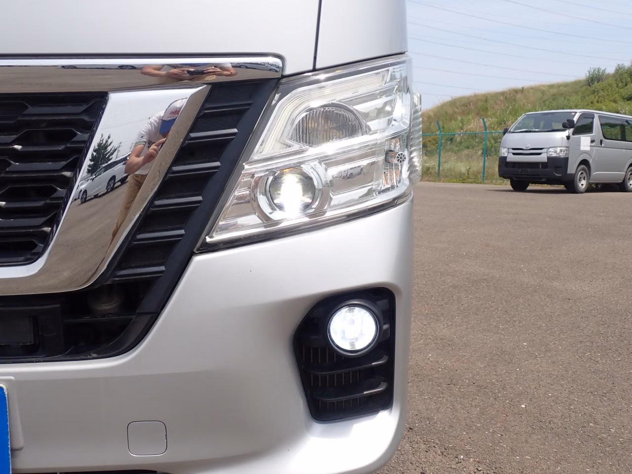 NISSAN NV350 CARAVAN