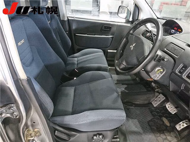 MITSUBISHI EK SPORT