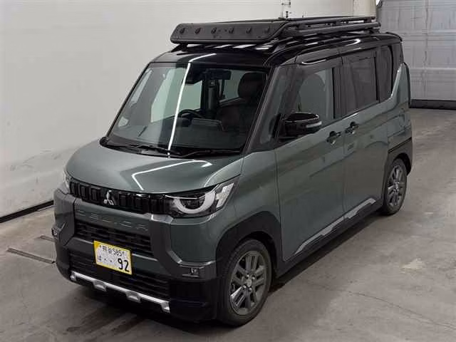 MITSUBISHI DELICA MINI