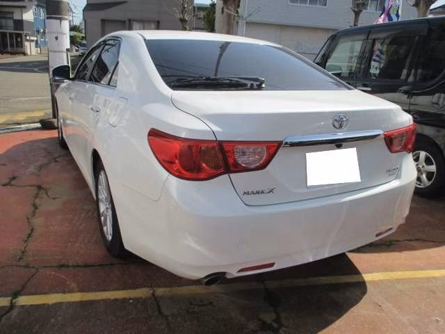TOYOTA MARK X