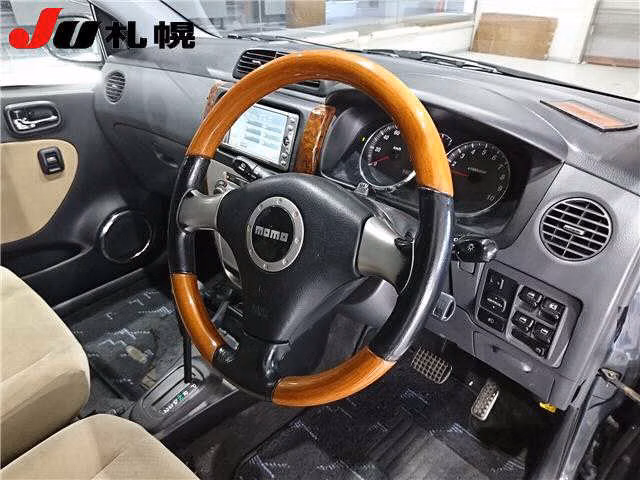 DAIHATSU MIRA AVY