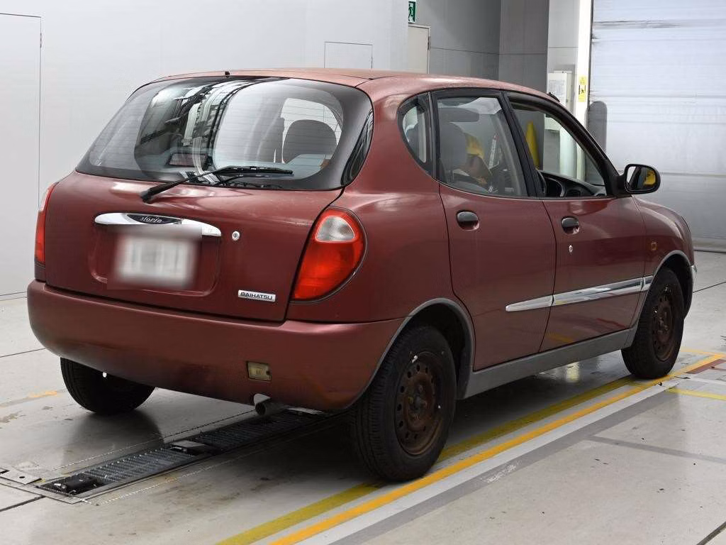 DAIHATSU STORIA