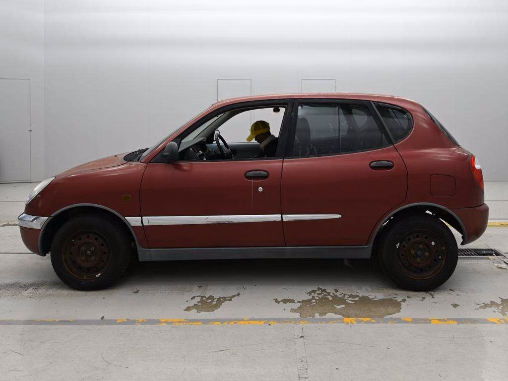 DAIHATSU STORIA