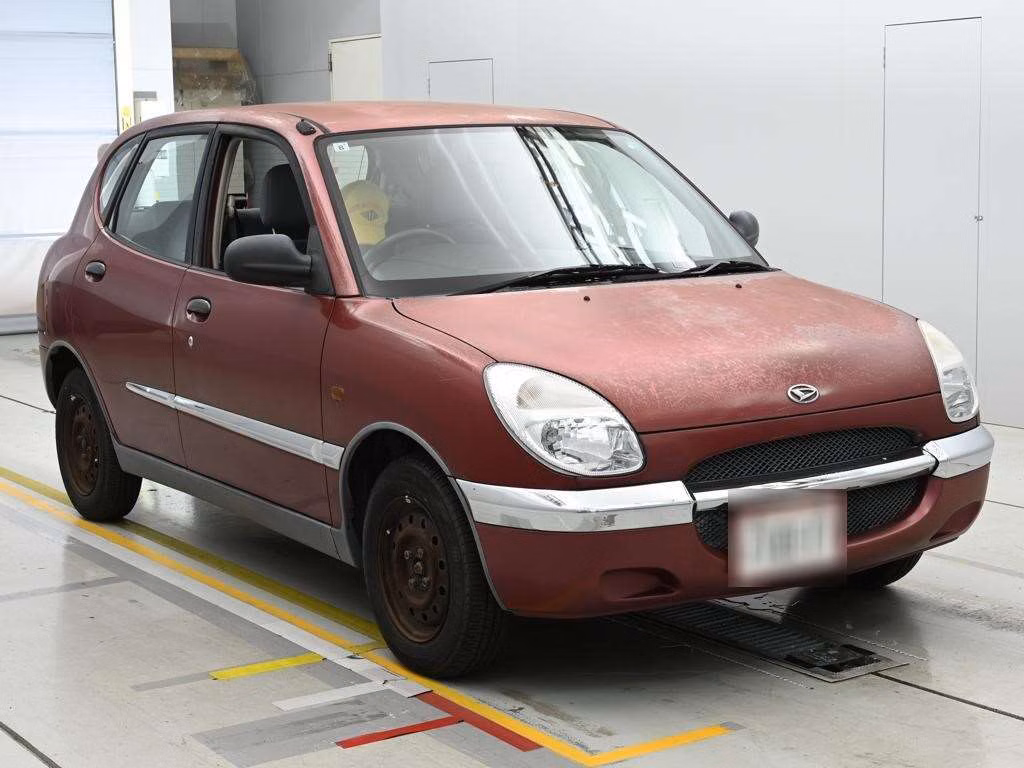 DAIHATSU STORIA