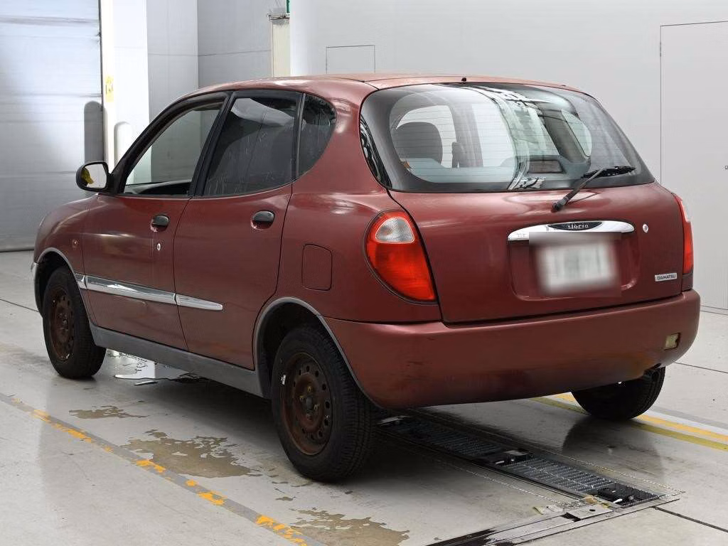 DAIHATSU STORIA