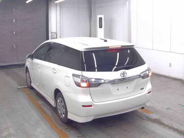 TOYOTA WISH