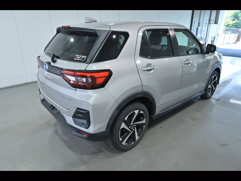DAIHATSU ROCKY