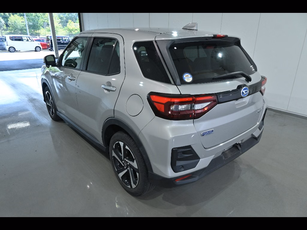DAIHATSU ROCKY