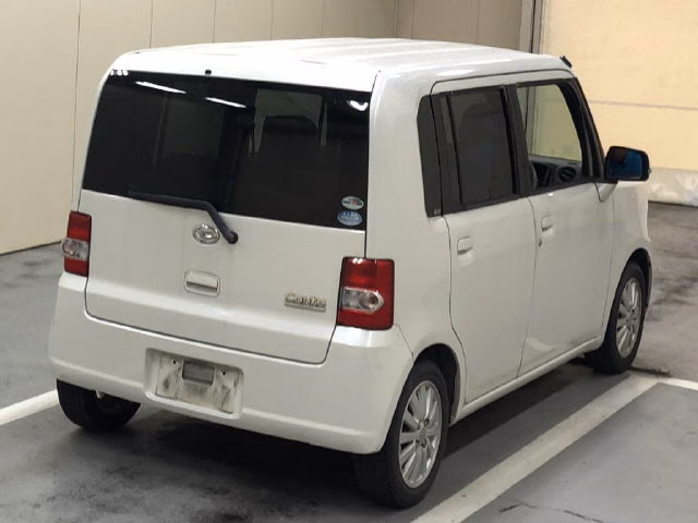 DAIHATSU MOVE CONTE