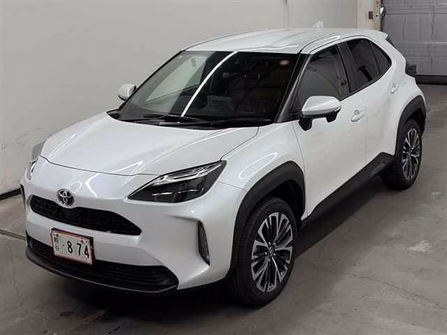 TOYOTA YARIS CROSS