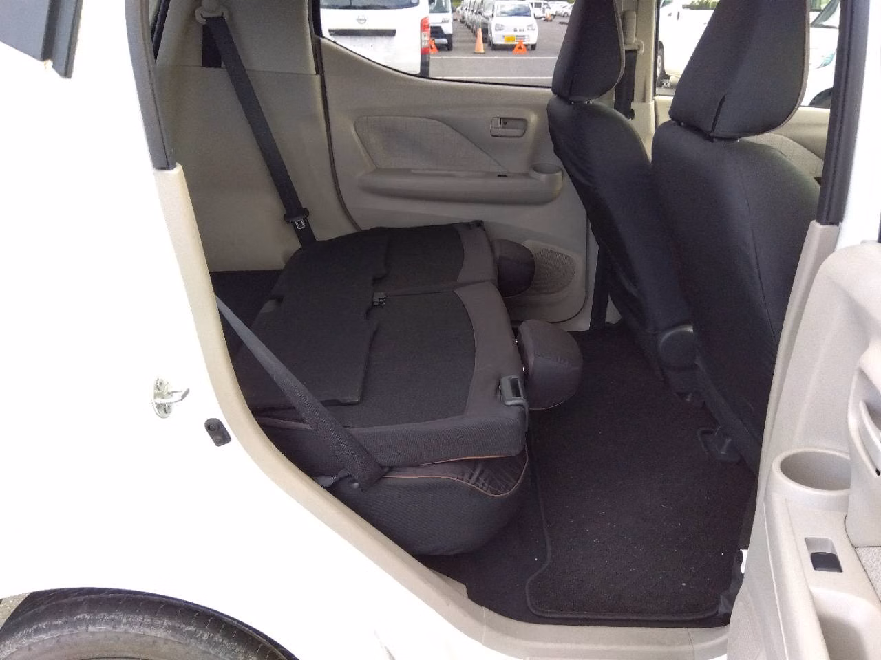 MITSUBISHI EK WAGON