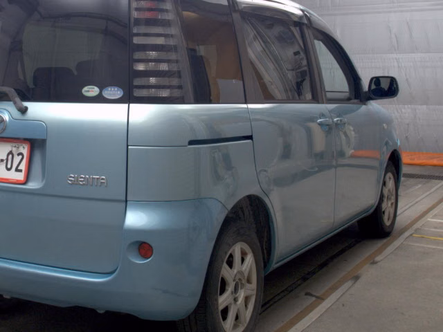 TOYOTA SIENTA