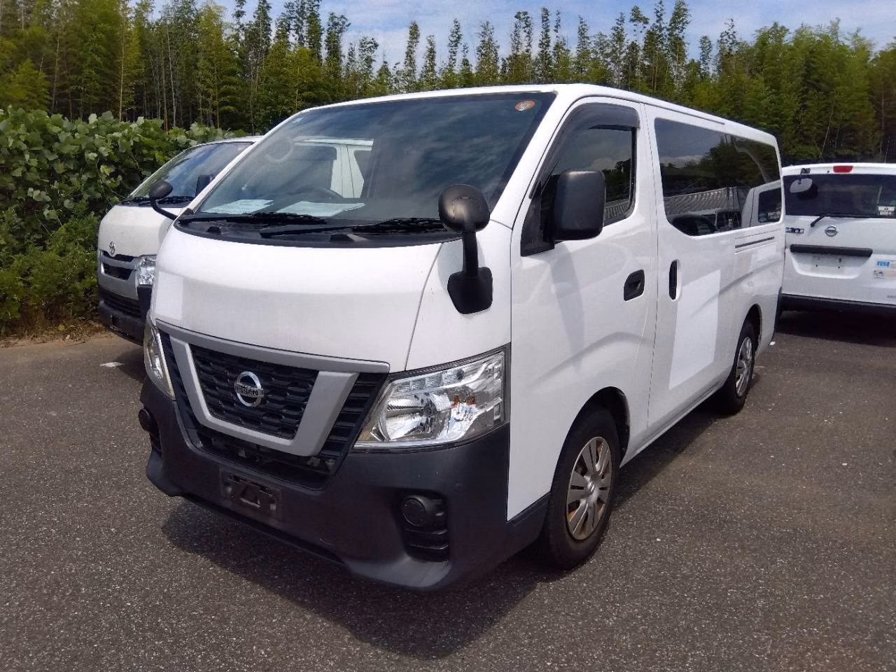 NISSAN NV350 CARAVAN