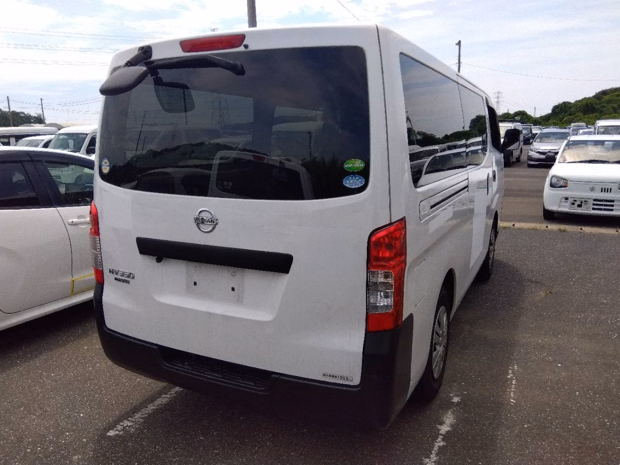NISSAN NV350 CARAVAN