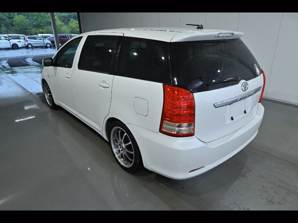 TOYOTA WISH