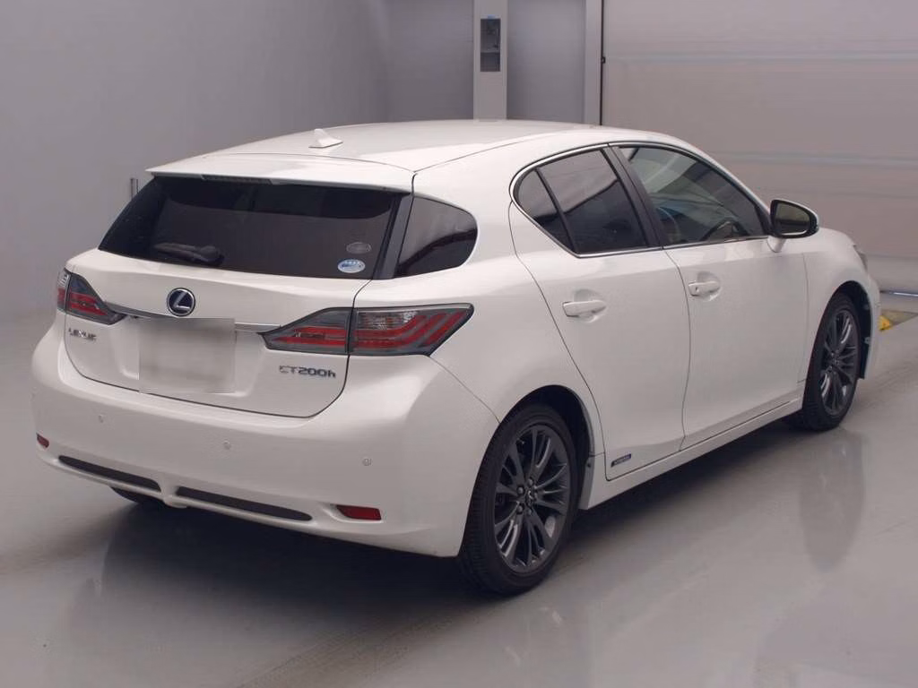 LEXUS CT200H