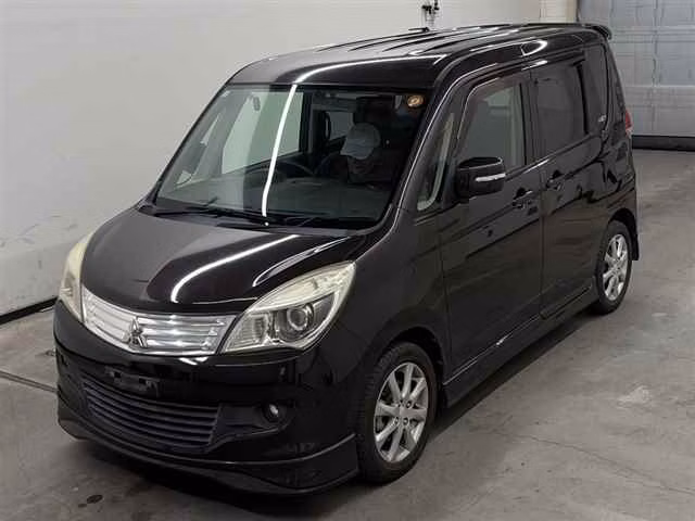 MITSUBISHI DELICA D:2