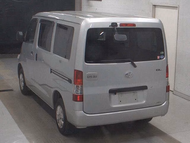 TOYOTA LITE ACE