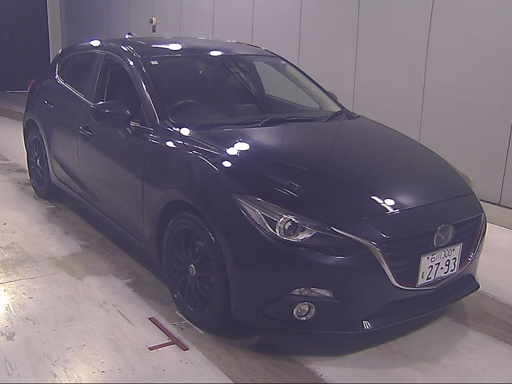 MAZDA AXELA