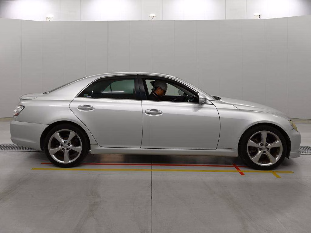 TOYOTA MARK X