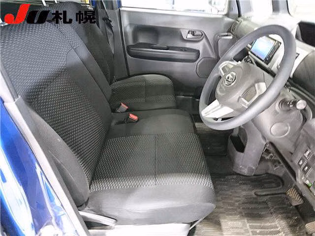 DAIHATSU WAKE