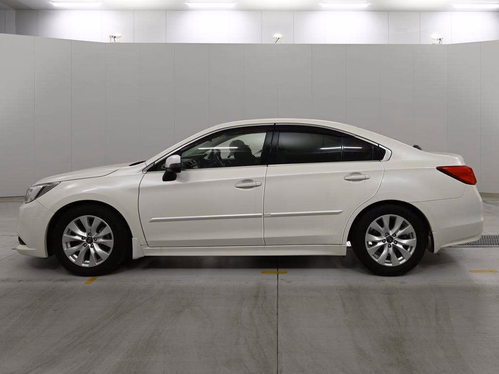 SUBARU LEGACY B4