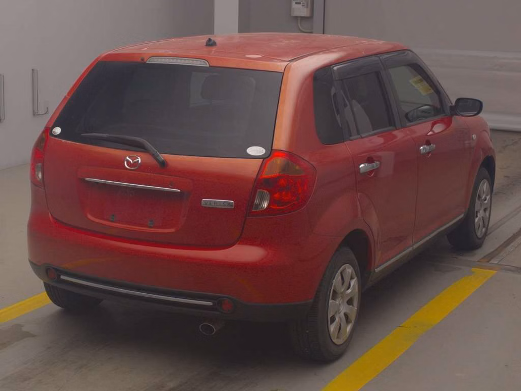 MAZDA VERISA