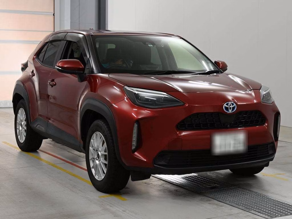 TOYOTA YARIS CROSS