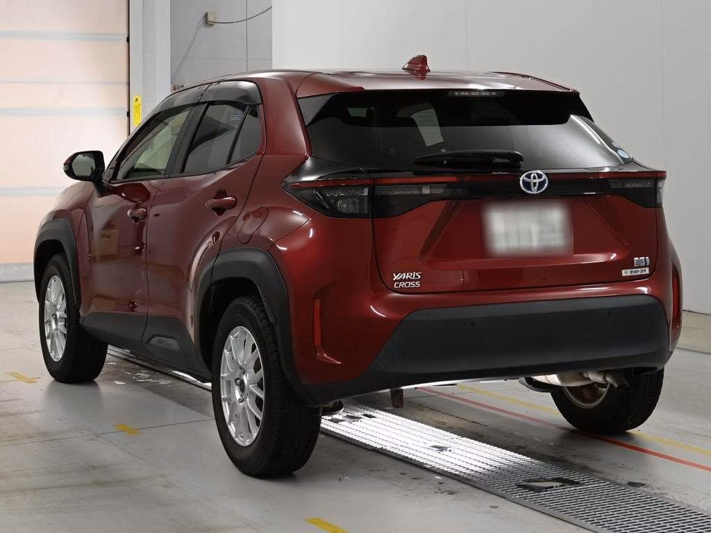 TOYOTA YARIS CROSS