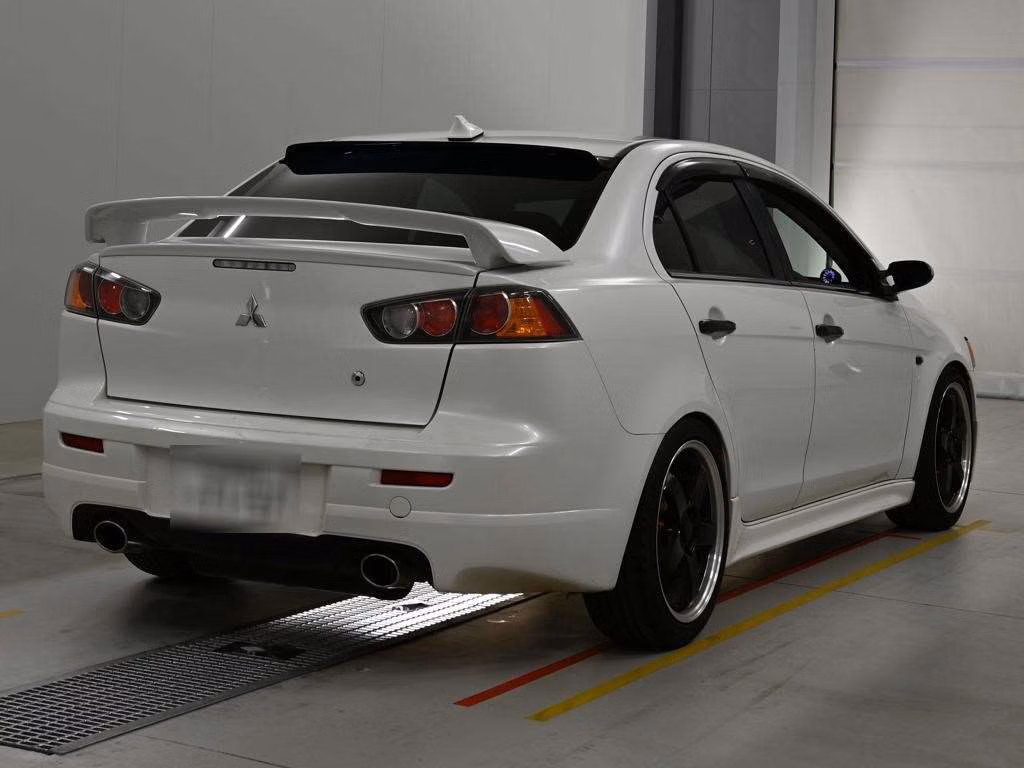 MITSUBISHI GALANT FORTIS