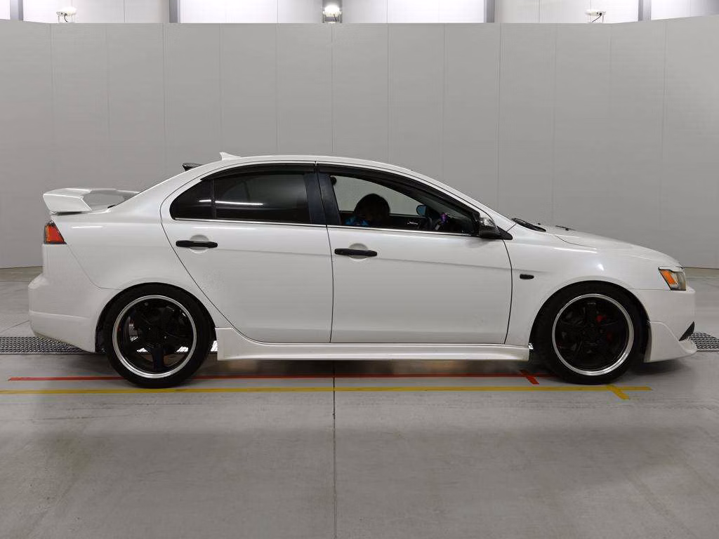 MITSUBISHI GALANT FORTIS