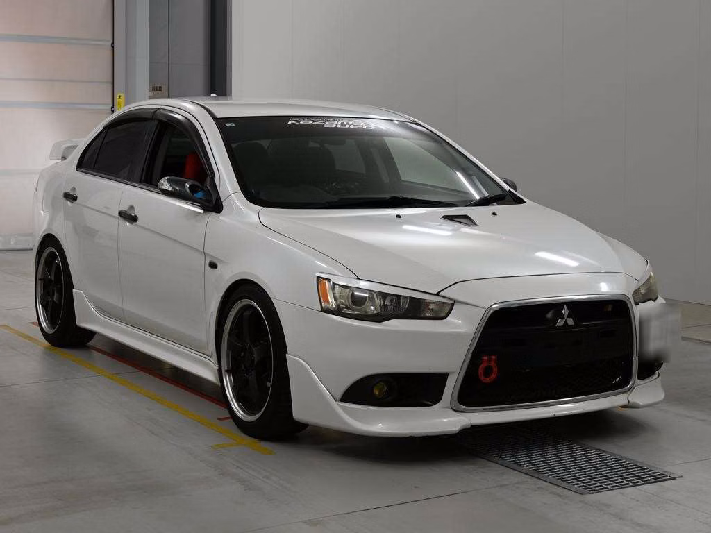 MITSUBISHI GALANT FORTIS