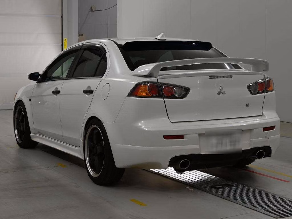MITSUBISHI GALANT FORTIS