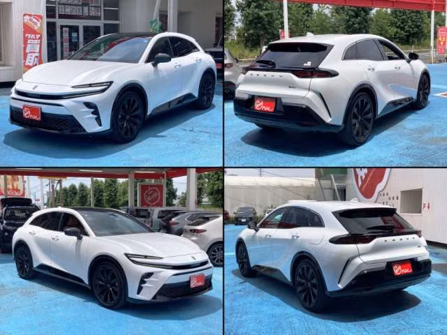 TOYOTA CROWN