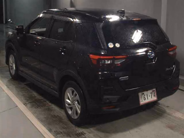 DAIHATSU ROCKY
