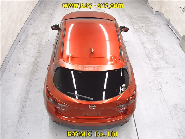 MAZDA AXELA