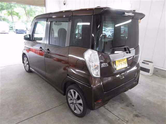 MITSUBISHI EK SPACE