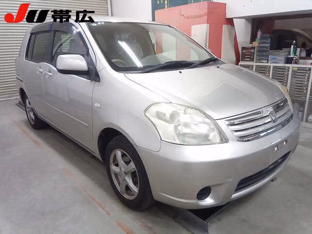 TOYOTA RAUM