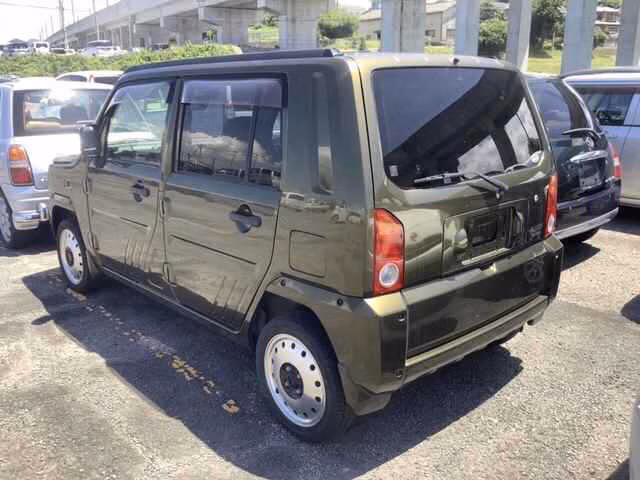 DAIHATSU NAKED