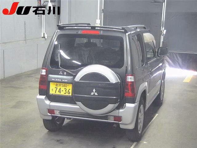 MITSUBISHI PAJERO MINI