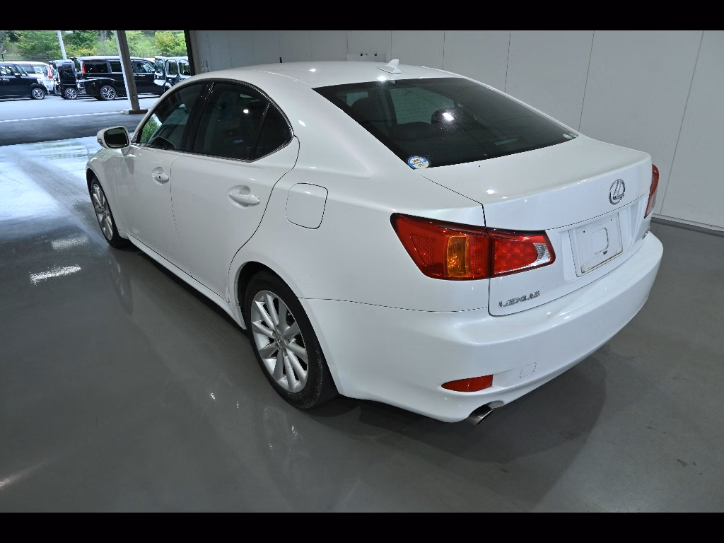 LEXUS IS250