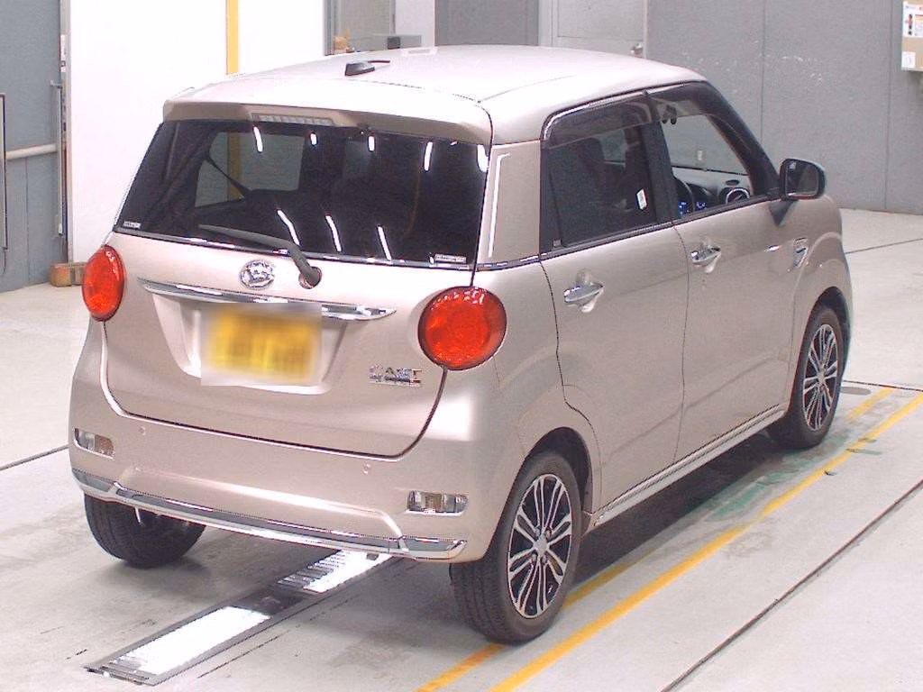 DAIHATSU CAST