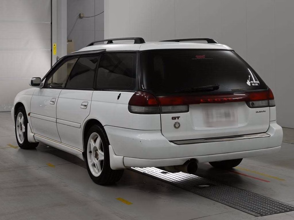 SUBARU LEGACY
