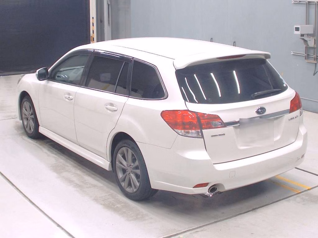 SUBARU LEGACY