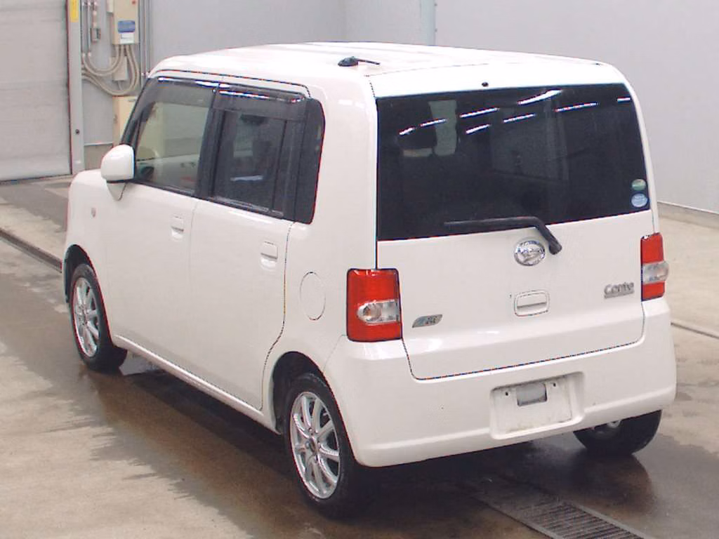 DAIHATSU MOVE CONTE