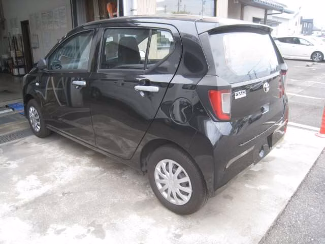 TOYOTA PIXIS EPOCH
