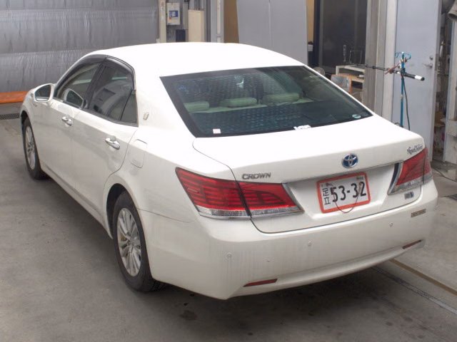 TOYOTA CROWN